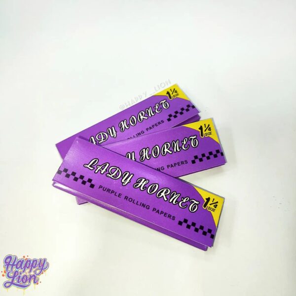 Purple rolling paper 1 1/4 Lady Hornet