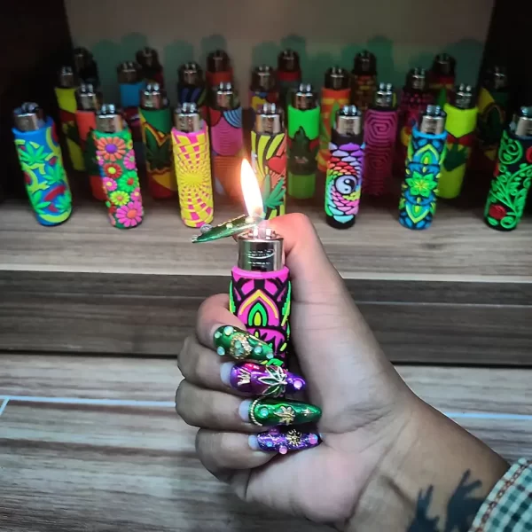 Encendedor con forro Atomic