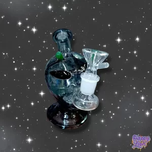 Black alien bong