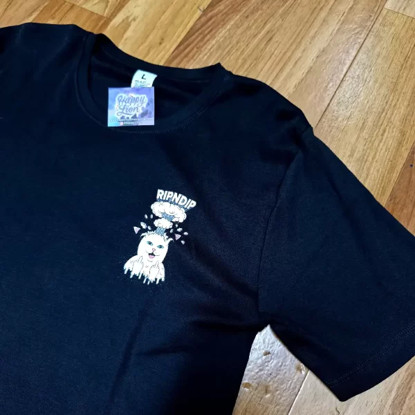 Polo negro ripn dip spoiled cat - Imagen 2