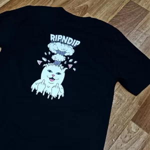 Polo negro ripn dip spoiled cat