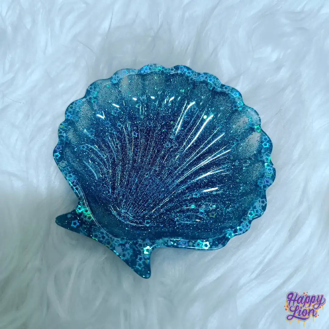 Light blue seashell tray