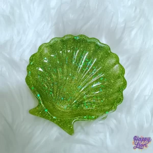 Green seashell tray