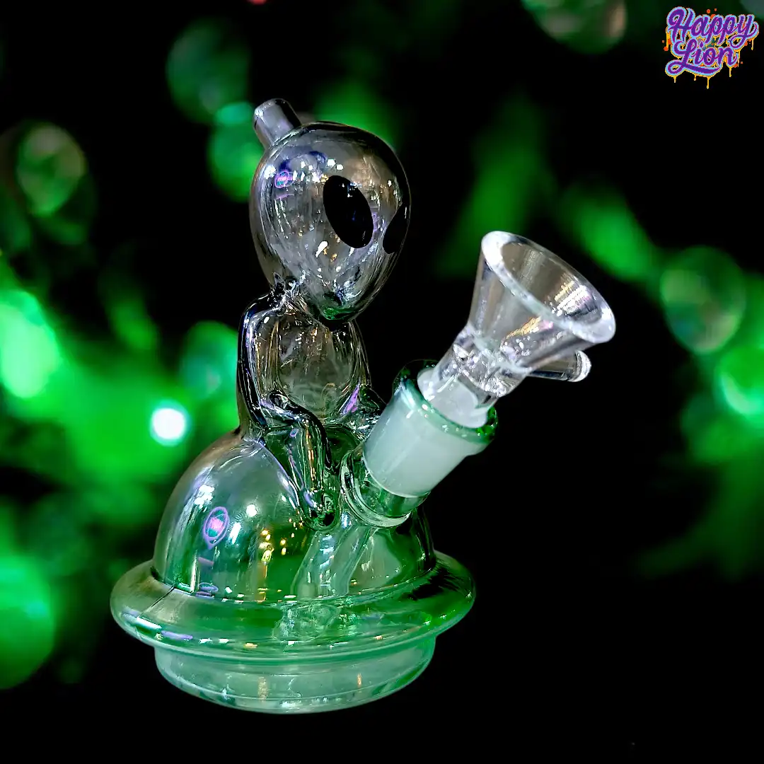 Green alien bong