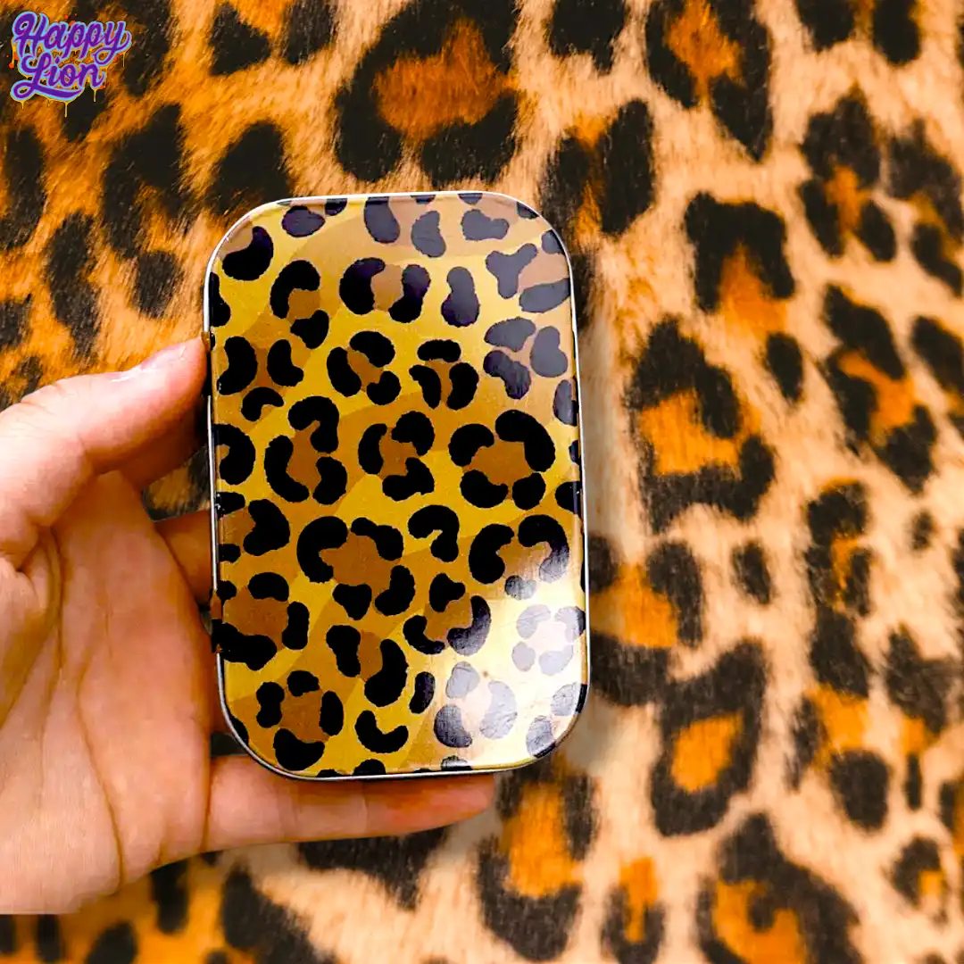 Animal print metal container